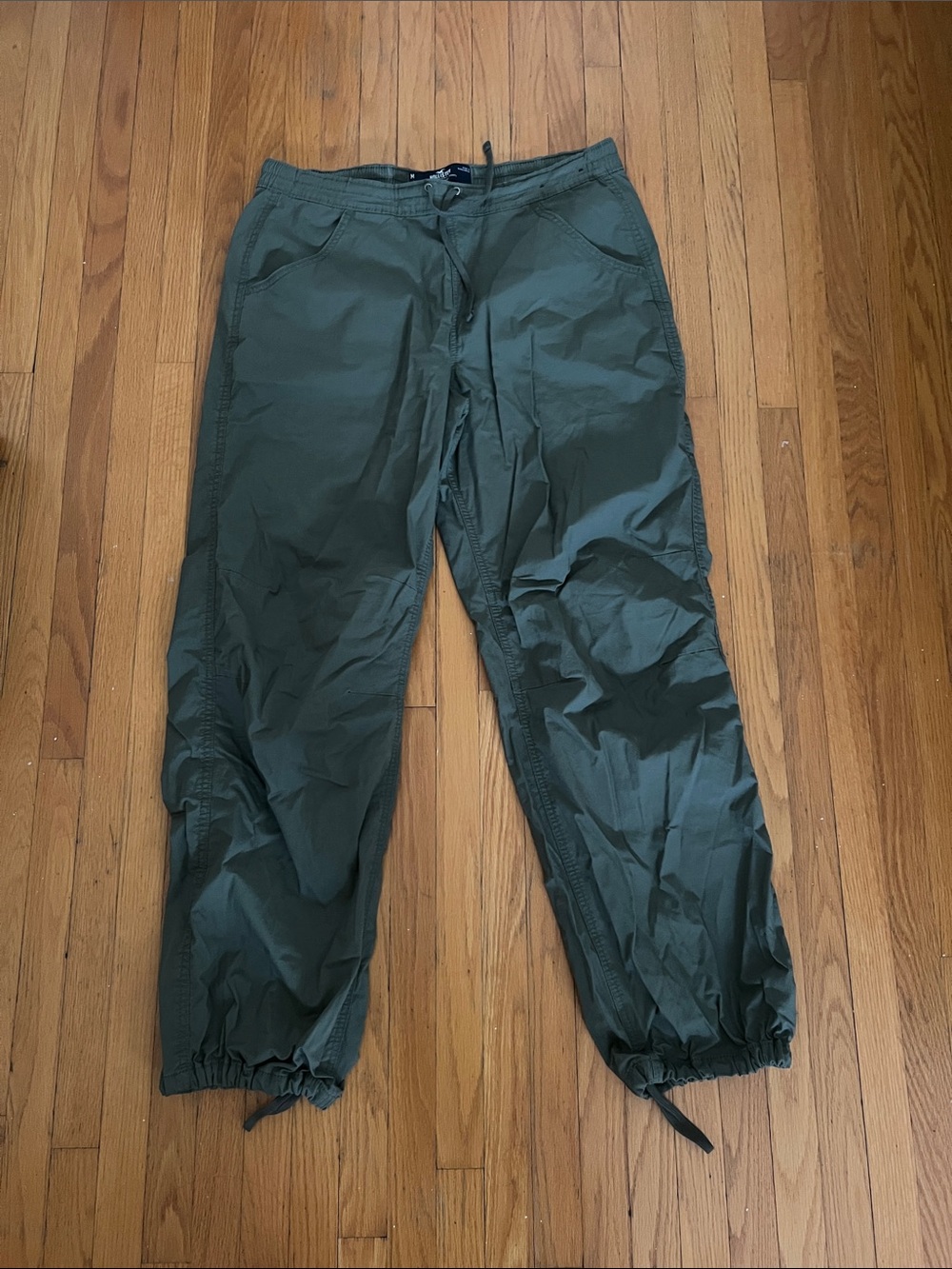 Hollister Ultra high rise Dark Olive Wide Leg Drawstring Joggers
